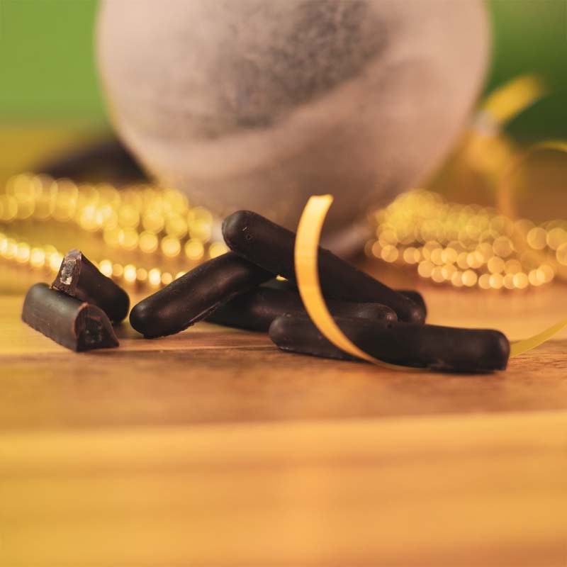 Ballotin d'orangettes au chocolat noir